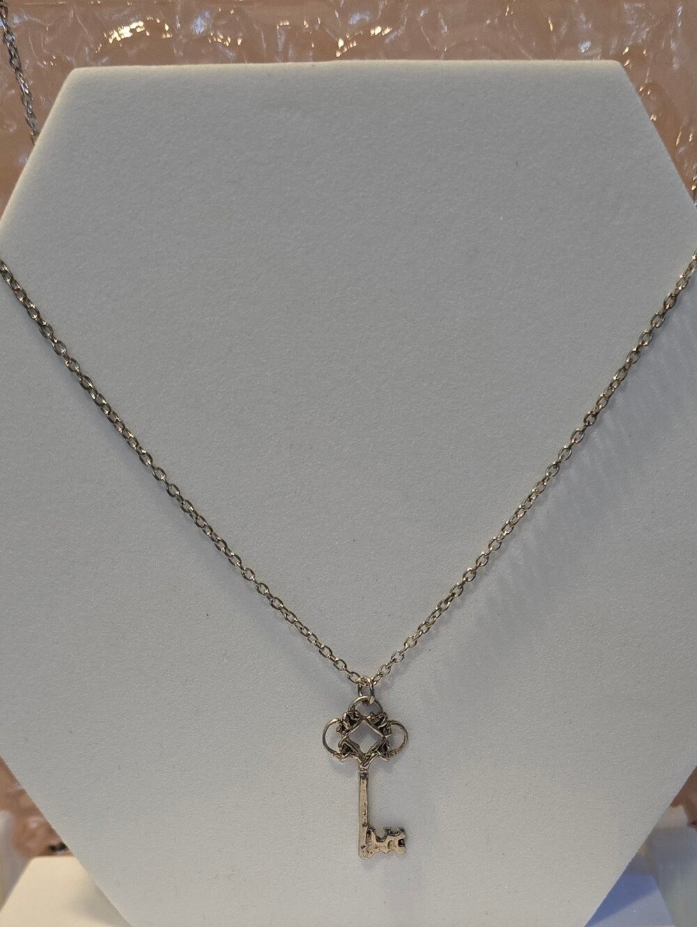 Delicate Silver Key Pendant Necklace